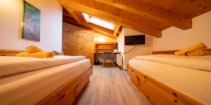 Hotels an der Piste - Skiverleih - Unser Appartement mit neuer Küche - Familienhotel Unterreith