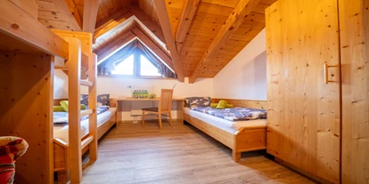 Hotels an der Piste - Skiverleih - Unser Appartement mit neuer Küche - Familienhotel Unterreith
