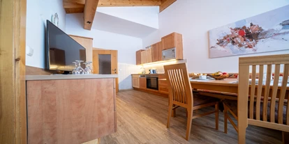 Hotels an der Piste - Skiverleih - Unser Appartement mit neuer Küche - Familienhotel Unterreith