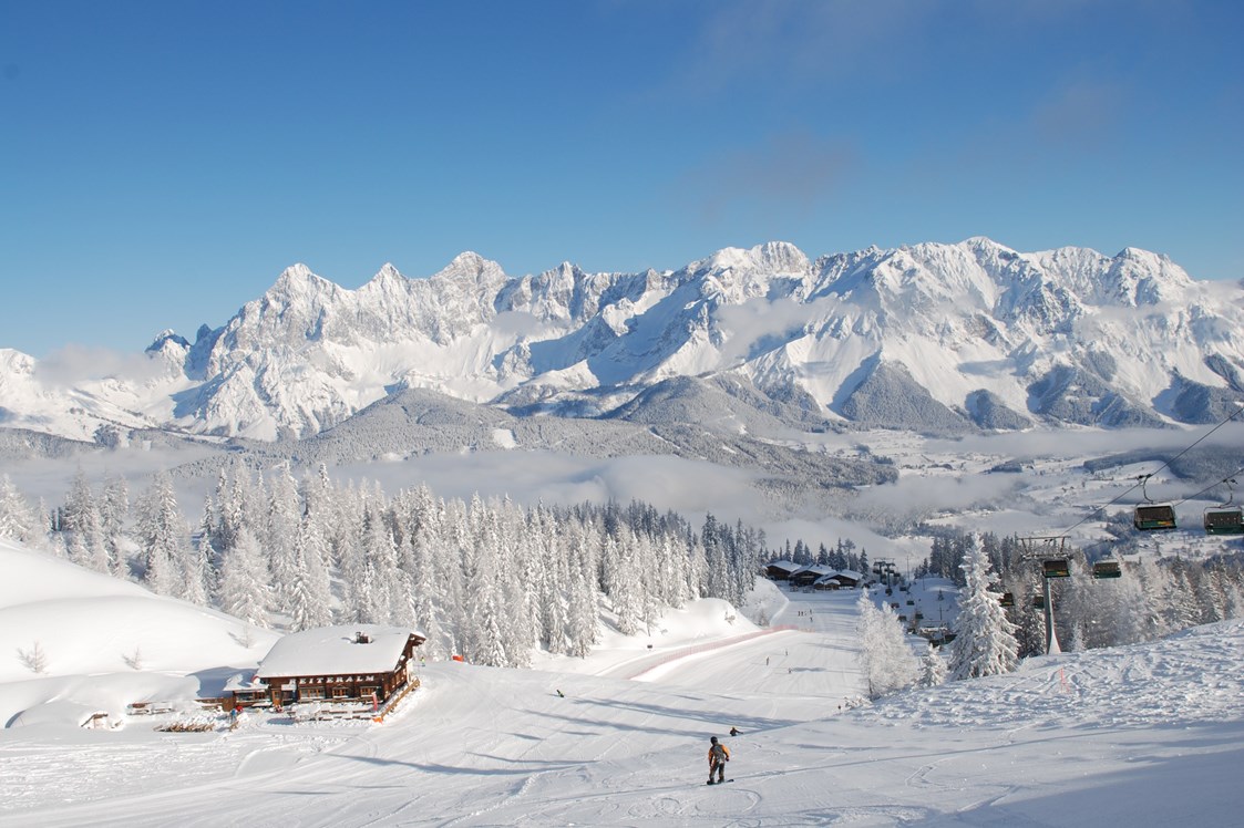 Skihotel: Blick Dachstein-Panorama - Hotel-Pension Bruckreiterhof