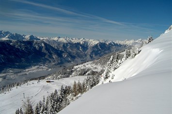 Skihotel: Blick ins Drautal - Almhotel Fichtenheim