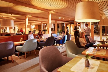 Skihotel: Lobby/Bar  - Hotel die Wälderin
