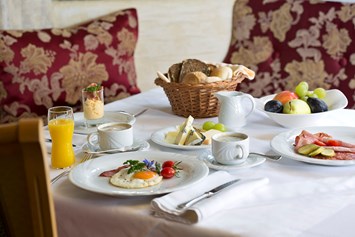 Skihotel: Guten Appetit! - Hotel Auhof