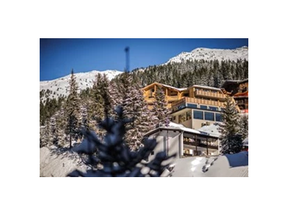 Hotels an der Piste - Skiraum: vorhanden - Rohrberg (Rohrberg) - Hotel Zirbenhof