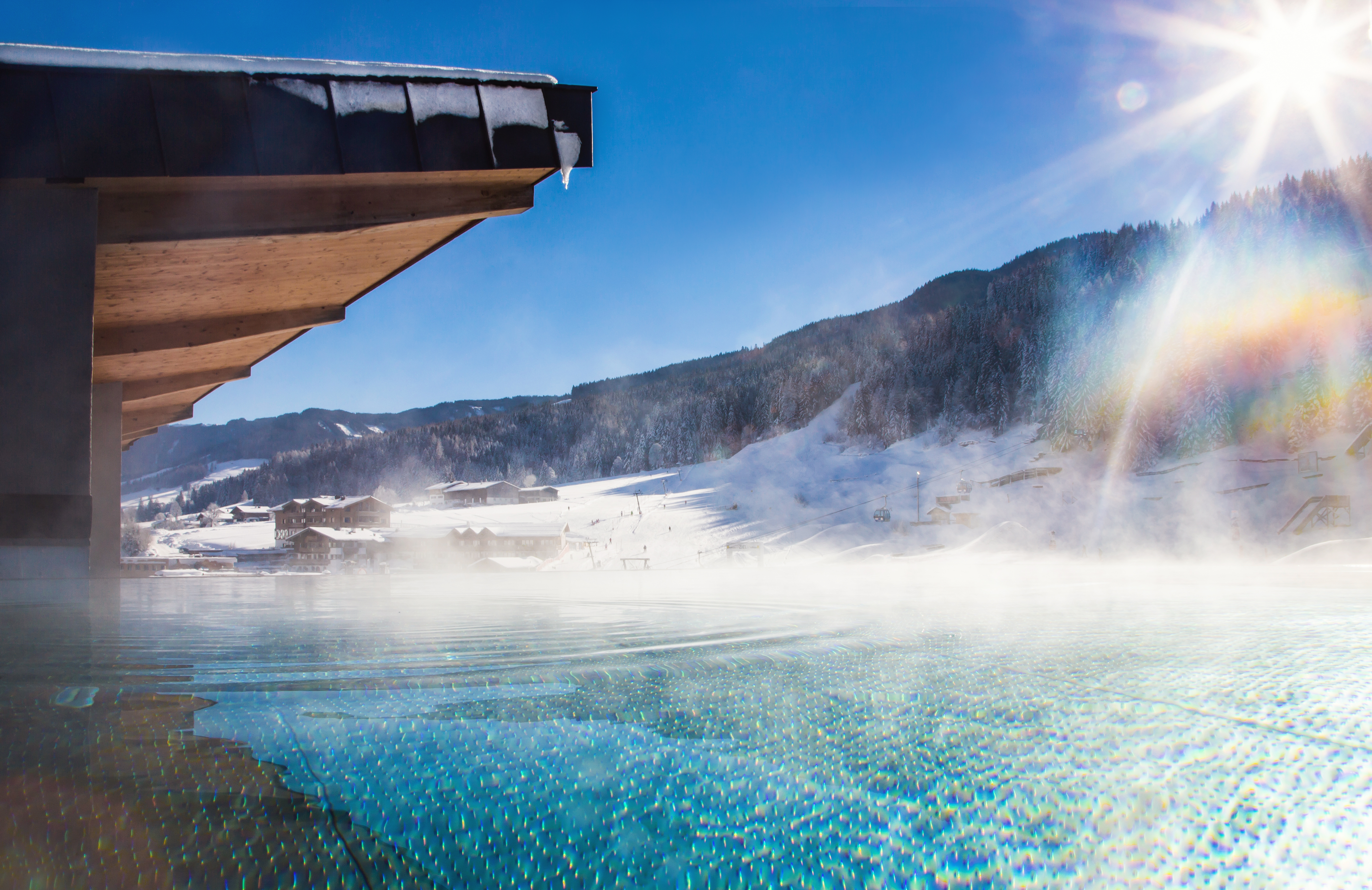 Skihotel: Beheizter Infinity Pool - Hotel Bacher Asitzstubn