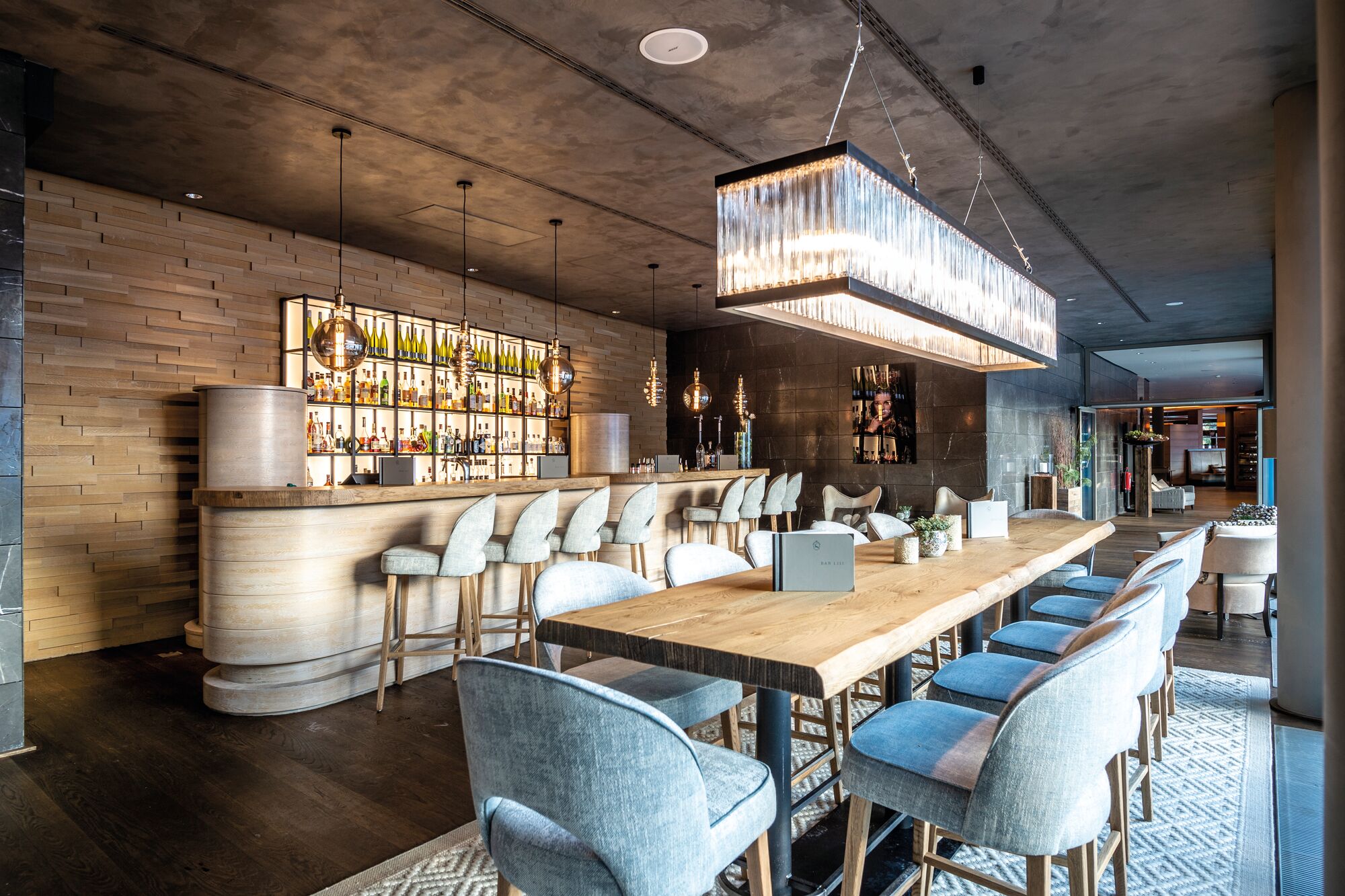 Hotels an der Piste - Verpflegung: Halbpension - Bar 1.111 - A-ROSA Ifen Hotel Kleinwalsertal