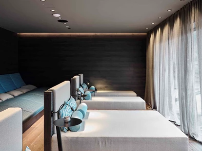 Hotels an der Piste - PLZ 6373 (Österreich) - Wellnessbereich
 - 4****S Hotel Hasenauer