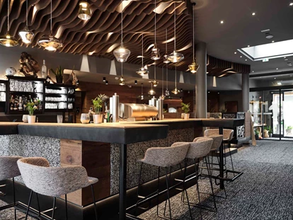 Hotels an der Piste - PLZ 6373 (Österreich) - Bar - 4****S Hotel Hasenauer