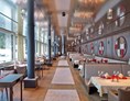 Skihotel: Im Panorama-Restaurant isst das Auge mit - Romantik Hotel Die Krone von Lech
