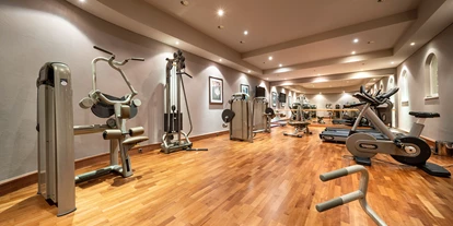 Hotels an der Piste - PLZ 6881 (Österreich) - Fitnessraum in der Krone von Lech - Romantik Hotel Die Krone von Lech