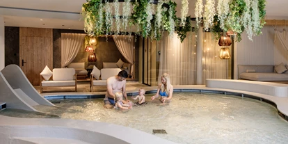 Hotels an der Piste - Schneizlreuth - Kinderpool - Naturresort PURADIES