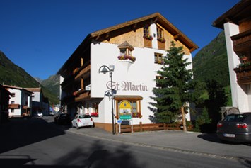 Skihotel: Pension St.Martin in Galtür - Pension St. Martin