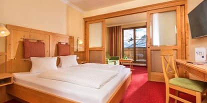 Hotels an der Piste - Trockenraum - Obertauern - Doppelzimmer comfort mit Balkon  - Berghotel Sonnhof