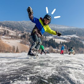 Skihotel: Eislaufen am Brennsee - Trattlers Hof-Chalets
