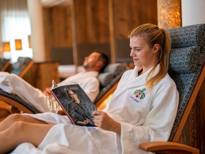 Hotels an der Piste - Hotel-Schwerpunkt: Skifahren & Therme - Albeck Obere Schattseite - Ruheraum mit Kuschelkojen - Hotel GUT Trattlerhof & Chalets****S