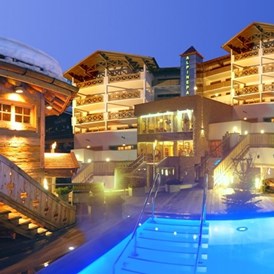 Skihotel: Außenaufnahme Hotel Alpine Palace  -  Hotel Alpine Palace