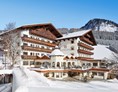 Skihotel: Außenaufnahme - Hotel Singer - Relais & Châteaux