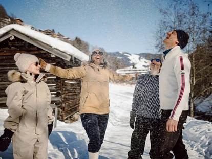 Hotels an der Piste - Skikurs direkt beim Hotel: für Kinder - Familien- & Gartenhotel Theresia****S