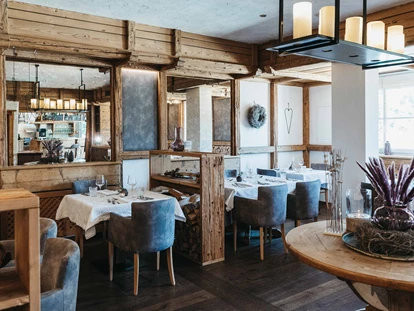 Hotels an der Piste - Skiverleih - sonnhofalpendorf-sonnhof-josalzburg-skiamade-snowspacesalzburg-adultsonly-wellnesshotel-skihotel-anderpiste - Sonnhof Alpendorf - adults only place