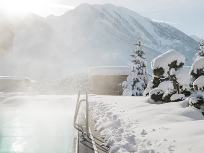 Hotels an der Piste - Skiverleih - Sonnhof Alpendorf - adults only place