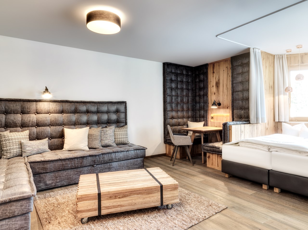 Dolomiten Residenz****s Sporthotel Sillian Zimmerkategorien Premium Suite de Luxe 55m²